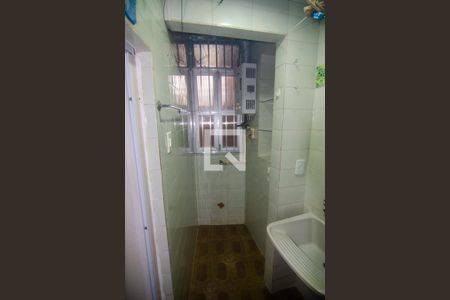 Apartamento para alugar com 83m², 2 quartos e sem vagaBanheiro de Serviço