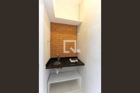 Cozinha de kitnet/studio para alugar com 1 quarto, 20m² em Água Rasa, São Paulo