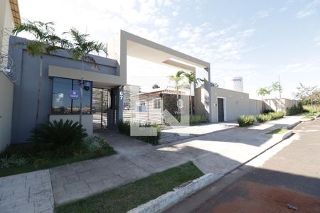 Apartamento para alugar com 45m², 2 quartos e 1 vagaFachada