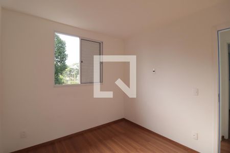 Quarto 2 de apartamento para alugar com 2 quartos, 45m² em Chácaras Tubalina E Quartel, Uberlândia