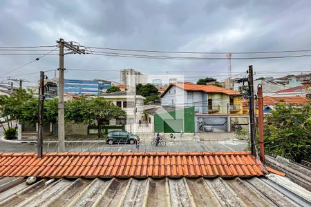 Casa à venda com 160m², 3 quartos e 3 vagas Casa à venda com 160m², 3 quartos e 3 vagasVista