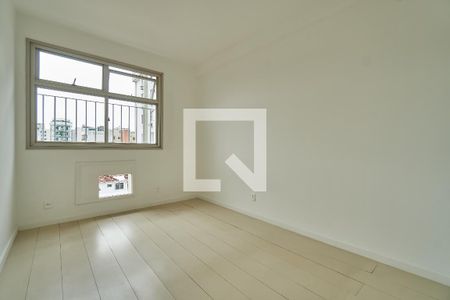 Apartamento à venda com 142m², 3 quartos e 2 vagasQuarto 2