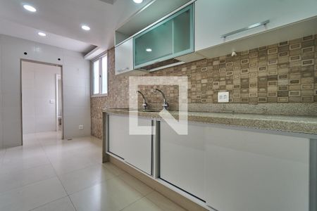 Apartamento à venda com 142m², 3 quartos e 2 vagasCozinha