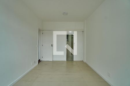 Apartamento à venda com 142m², 3 quartos e 2 vagasQuarto Suite