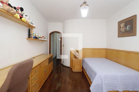 Casa à venda com 390m², 5 quartos e 7 vagasQuarto 3 - Suíte