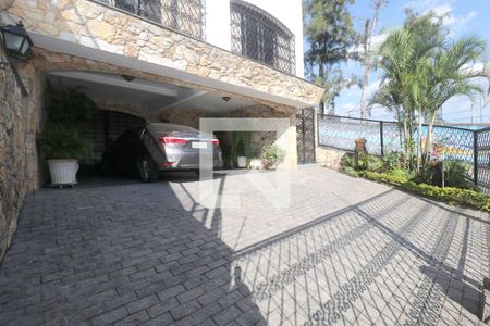 Casa à venda com 390m², 5 quartos e 7 vagasGaragem