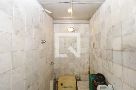 Casa à venda com 390m², 5 quartos e 7 vagasSauna a vapor