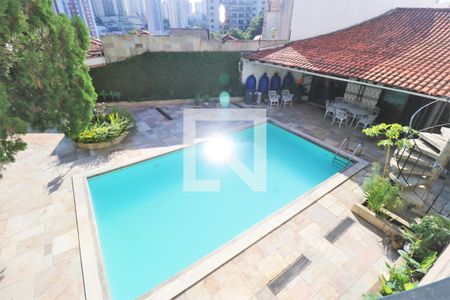 Casa à venda com 390m², 5 quartos e 7 vagasPiscina