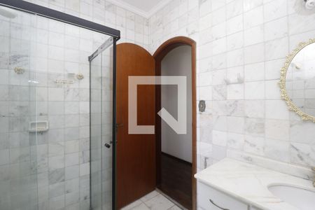 Casa à venda com 390m², 5 quartos e 7 vagasBanheiro da Suíte 3