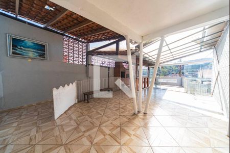 Casa à venda com 120m², 2 quartos e 1 vagaQuintal Frente