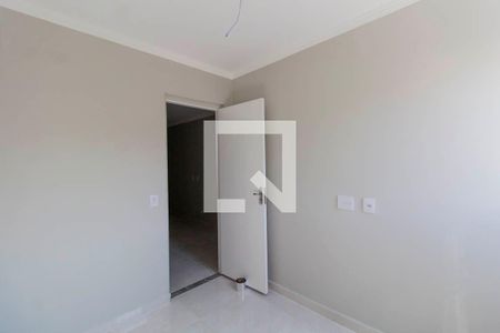 Quarto 1 de apartamento à venda com 2 quartos, 40m² em Penha de França, São Paulo