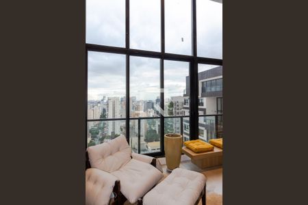 Sala de apartamento à venda com 3 quartos, 215m² em Vila Olímpia, São Paulo