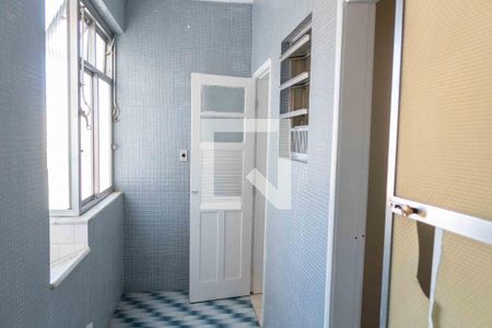 Apartamento à venda com 81m², 2 quartos e sem vagaÁrea de Serviço