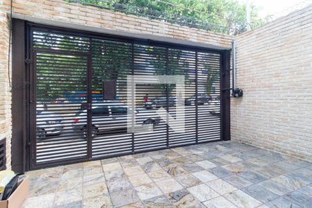 Garagem de casa para alugar com 3 quartos, 160m² em Vila Mariana, São Paulo