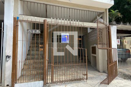 Fachada de casa para alugar com 2 quartos, 65m² em Bela Vista, Osasco
