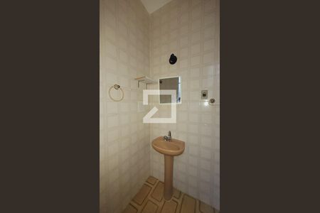 Apartamento para alugar com 76m², 3 quartos e sem vagaBanheiro