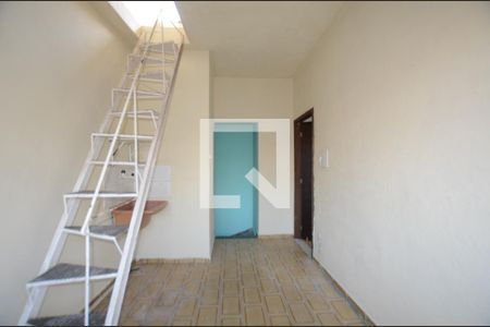 Apartamento para alugar com 76m², 3 quartos e sem vagaÁrea de Serviço