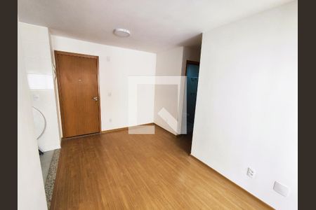 Sala de apartamento para alugar com 2 quartos, 57m² em Encantado, Rio de Janeiro