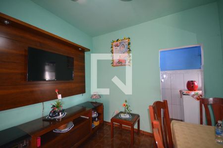 Casa para alugar com 200m², 2 quartos e 2 vagasSala de jantar