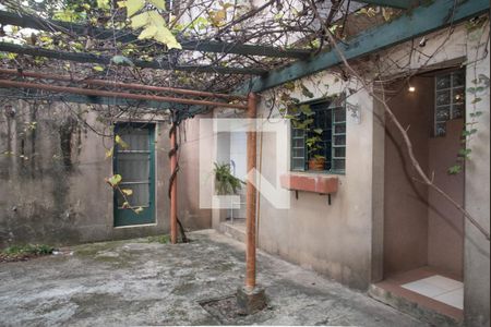 Casa à venda com 65m², 1 quarto e 5 vagasQuintal