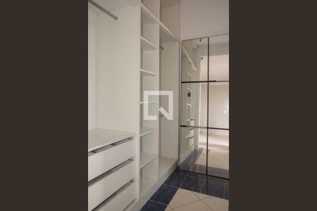 Casa à venda com 65m², 1 quarto e 5 vagasCloset da Suíte