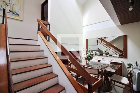 Casa à venda com 233m², 3 quartos e 3 vagasSala de Jantar 