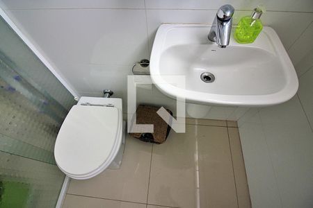 Casa à venda com 233m², 3 quartos e 3 vagasBanheiro de serviço