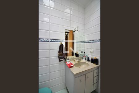 Casa à venda com 233m², 3 quartos e 3 vagasBanheiro Social