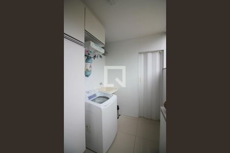 Casa à venda com 233m², 3 quartos e 3 vagasLavanderia