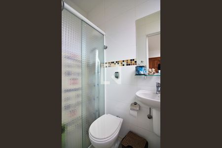 Casa à venda com 233m², 3 quartos e 3 vagasBanheiro de serviço