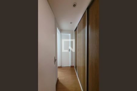 Apartamento à venda com 55m², 2 quartos e 1 vagaQuarto 2 - Armários
