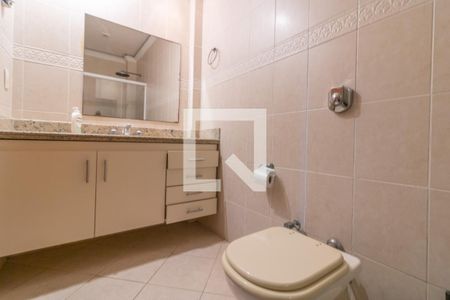 Casa de condomínio à venda com 302m², 5 quartos e 4 vagas Casa de condomínio à venda com 302m², 5 quartos e 4 vagasSuíte 2 - Banheiro