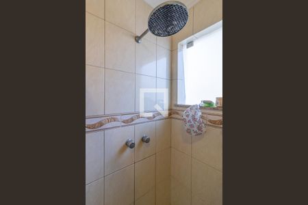 Casa de condomínio à venda com 302m², 5 quartos e 4 vagas Casa de condomínio à venda com 302m², 5 quartos e 4 vagasBanheiro Social 1