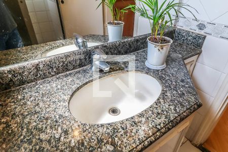 Apartamento à venda com 116m², 3 quartos e 2 vagas Apartamento à venda com 116m², 3 quartos e 2 vagasBanheiro Suíte
