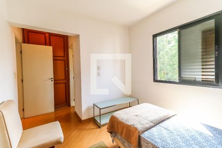 Apartamento à venda com 116m², 3 quartos e 2 vagas Apartamento à venda com 116m², 3 quartos e 2 vagasSuíte
