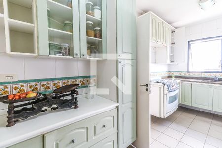 Apartamento à venda com 116m², 3 quartos e 2 vagas Apartamento à venda com 116m², 3 quartos e 2 vagasCozinha