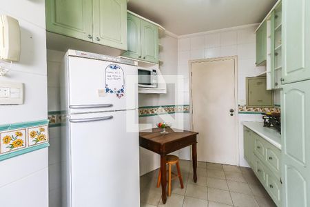 Apartamento à venda com 116m², 3 quartos e 2 vagas Apartamento à venda com 116m², 3 quartos e 2 vagasCozinha