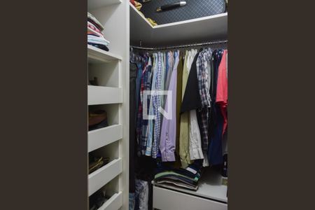 Apartamento à venda com 72m², 2 quartos e 2 vagasCloset