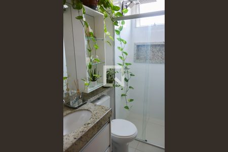 Apartamento à venda com 72m², 2 quartos e 2 vagasBanheiro