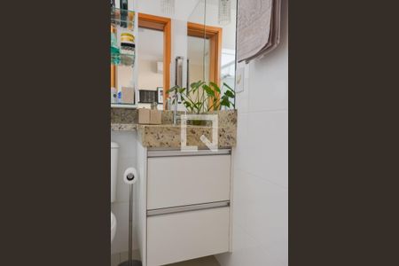 Apartamento à venda com 72m², 2 quartos e 2 vagasBanheiro