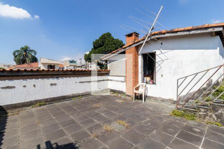 Casa à venda com 360m², 4 quartos e 7 vagas Casa à venda com 360m², 4 quartos e 7 vagasCobertura