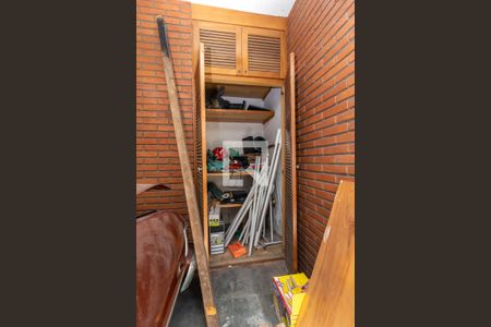 Casa à venda com 360m², 4 quartos e 7 vagas Casa à venda com 360m², 4 quartos e 7 vagasGaragem 2 - Armário