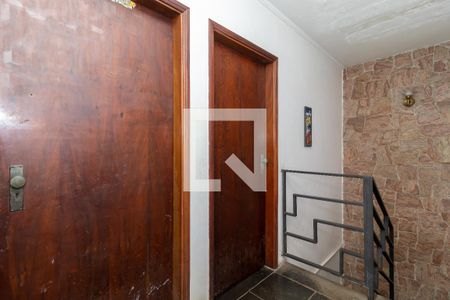 Casa à venda com 360m², 4 quartos e 7 vagas Casa à venda com 360m², 4 quartos e 7 vagasHall dos Quartos