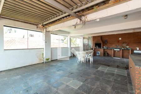 Casa à venda com 360m², 4 quartos e 7 vagas