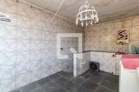 Casa à venda com 360m², 4 quartos e 7 vagas Casa à venda com 360m², 4 quartos e 7 vagasÁrea de Serviço