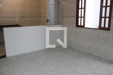 Quitinete casa 3/ Sala de casa para alugar com 1 quarto, 40m² em Cidade Parque Alvorada, Guarulhos
