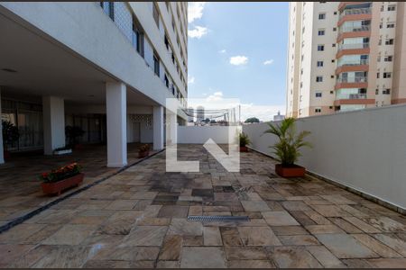 Apartamento à venda com 75m², 2 quartos e 1 vagaÁrea comum