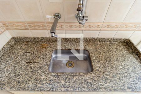 Apartamento à venda com 75m², 2 quartos e 1 vagaDetalhe - Cozinha