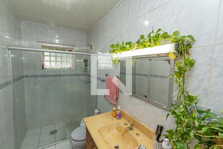 Casa à venda com 160m², 3 quartos e 7 vagasBanheiro Corredor 2