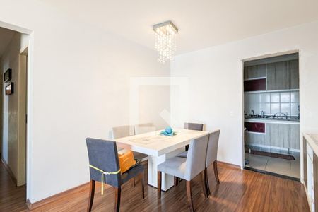 Apartamento à venda com 96m², 3 quartos e 2 vagas Apartamento à venda com 96m², 3 quartos e 2 vagasSala